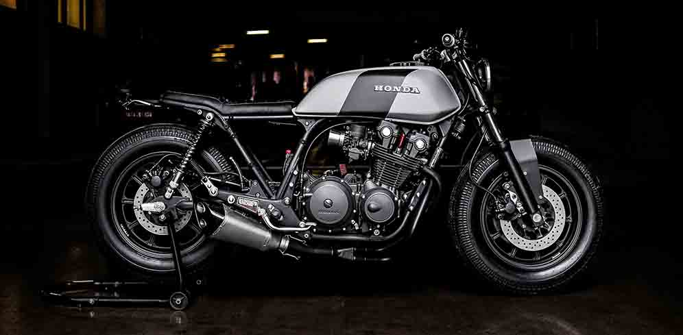 Motor Roadster Honda yang Agresif